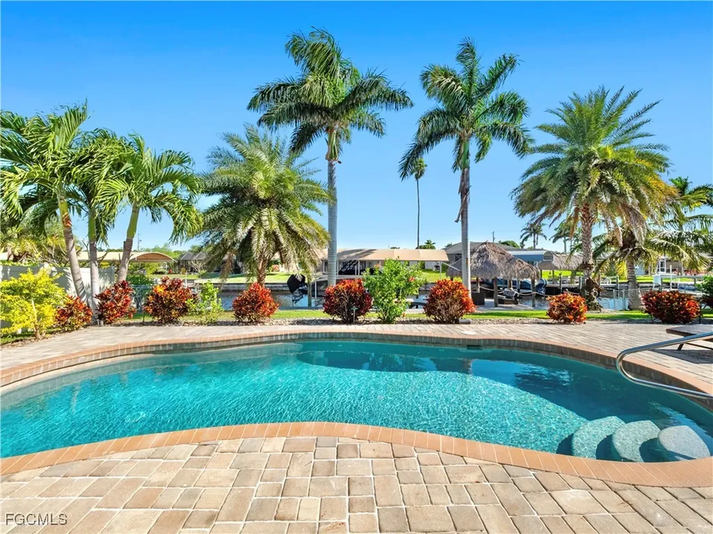 3109 SE 18th Place Cape Coral FL 33904