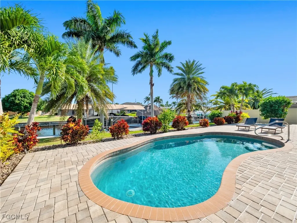3109 SE 18th Place Cape Coral FL 33904