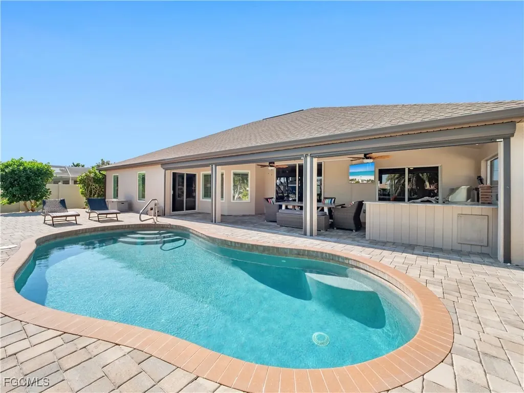 3109 SE 18th Place Cape Coral FL 33904