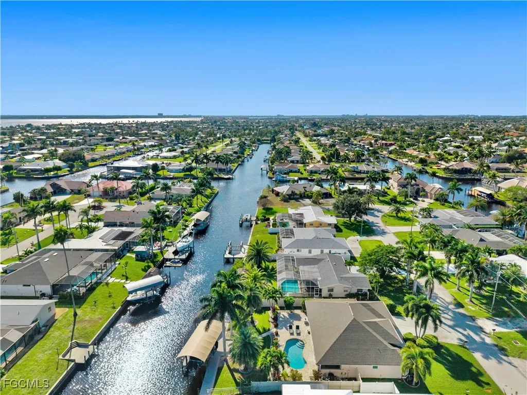 3109 SE 18th Place Cape Coral FL 33904