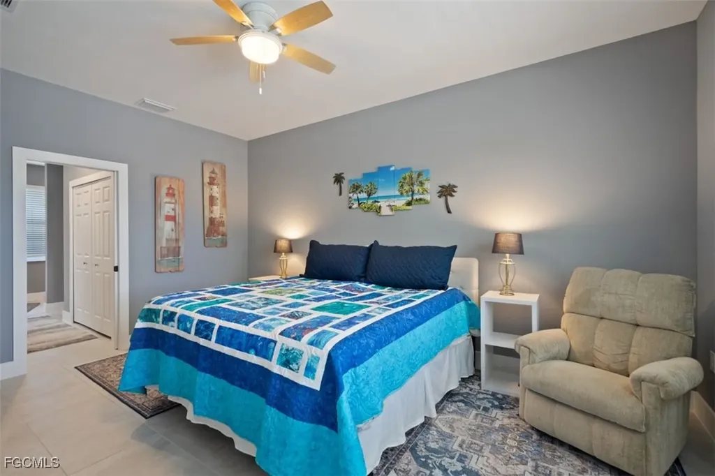 825 SE 5th Place Cape Coral FL 33990
