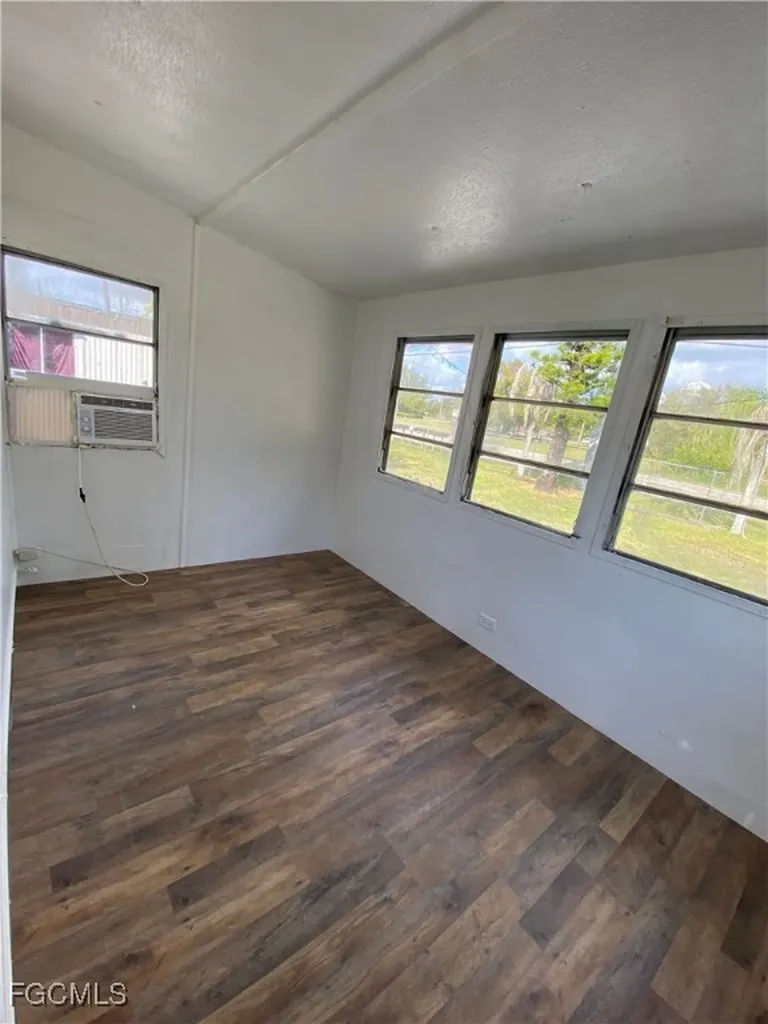 4900 Tice Street Fort Myers FL 33905