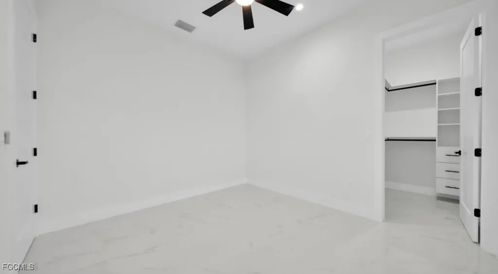 518 NW 1st Lane Cape Coral FL 33993