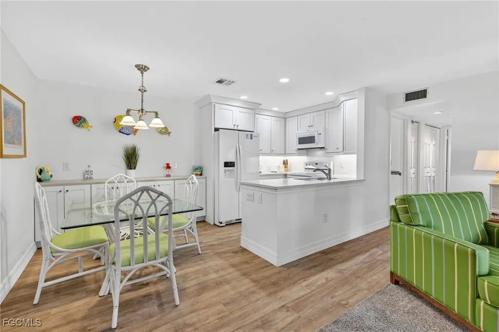 845 E Gulf Drive Sanibel FL 33957