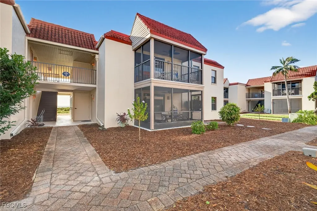 845 E Gulf Drive Sanibel FL 33957