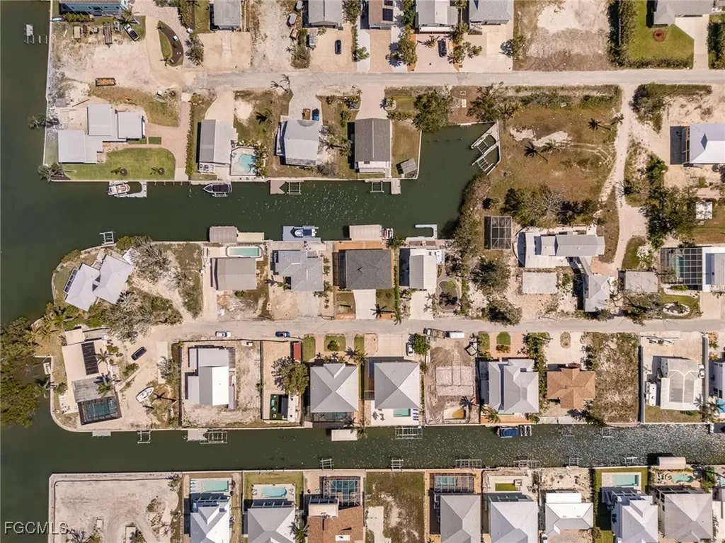 240 Driftwood Lane Fort Myers Beach FL 33931