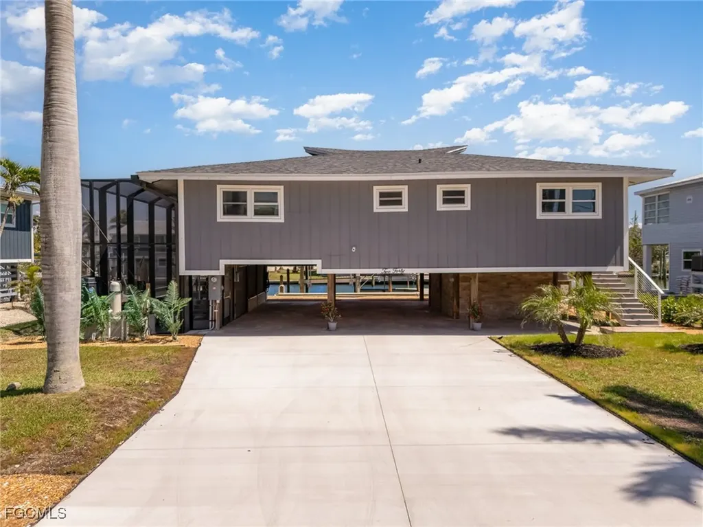 240 Driftwood Lane Fort Myers Beach FL 33931