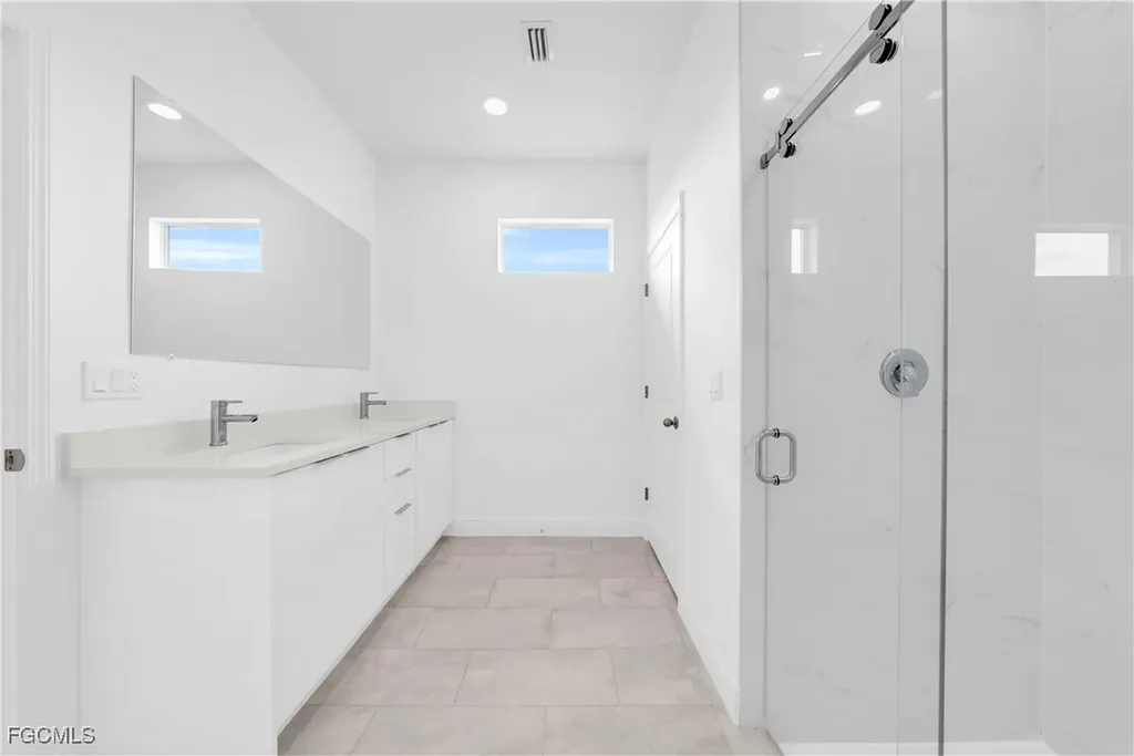 8070 Marsh Circle Labelle FL 33935