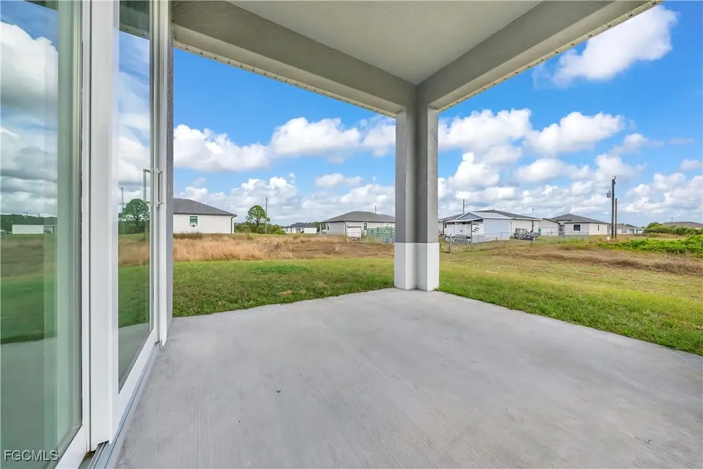 8070 Marsh Circle Labelle FL 33935