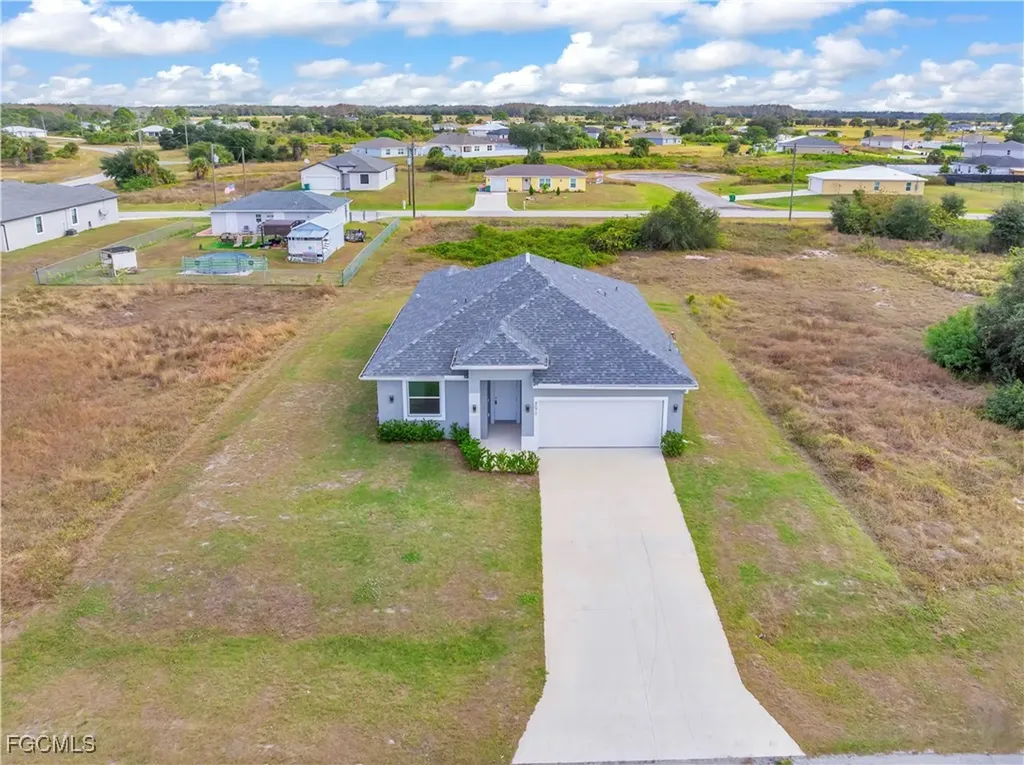 8070 Marsh Circle Labelle FL 33935