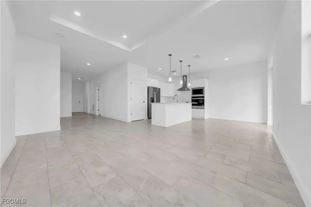 8070 Marsh Circle Labelle FL 33935