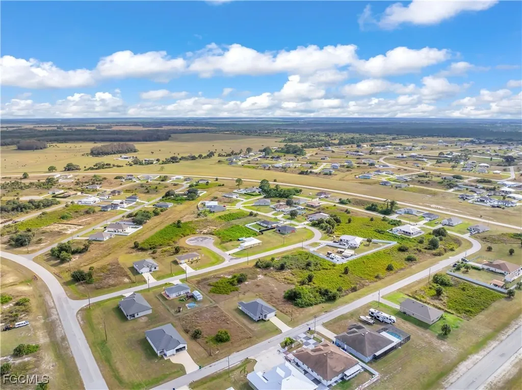 8070 Marsh Circle Labelle FL 33935