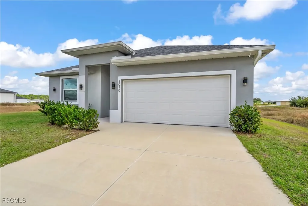 8070 Marsh Circle Labelle FL 33935