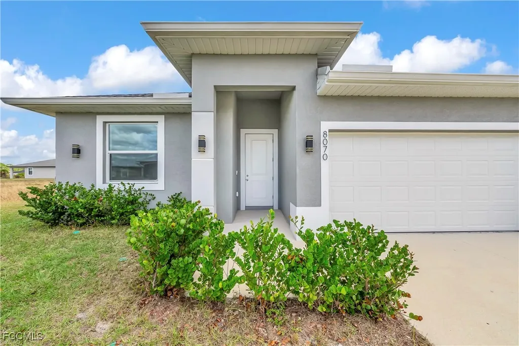 8070 Marsh Circle Labelle FL 33935