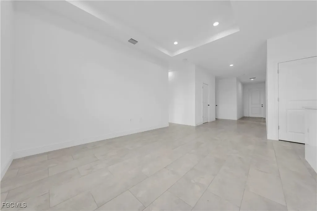 8070 Marsh Circle Labelle FL 33935