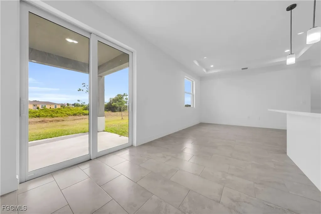 8070 Marsh Circle Labelle FL 33935