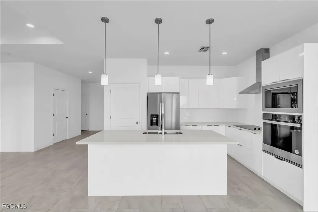 8070 Marsh Circle Labelle FL 33935