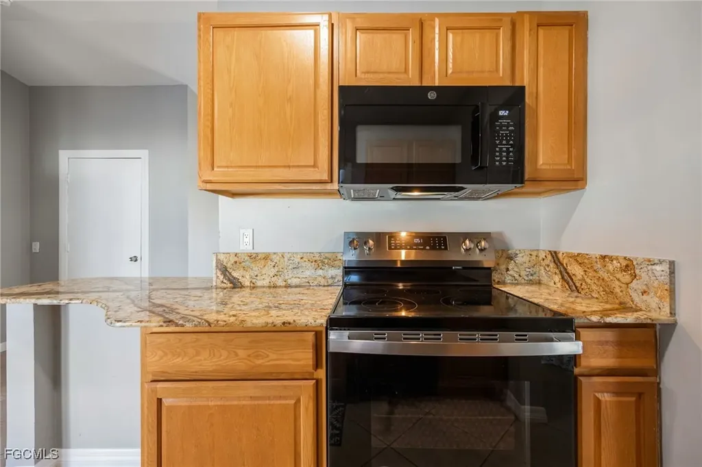 1091 Lovely Lane North Fort Myers FL 33903