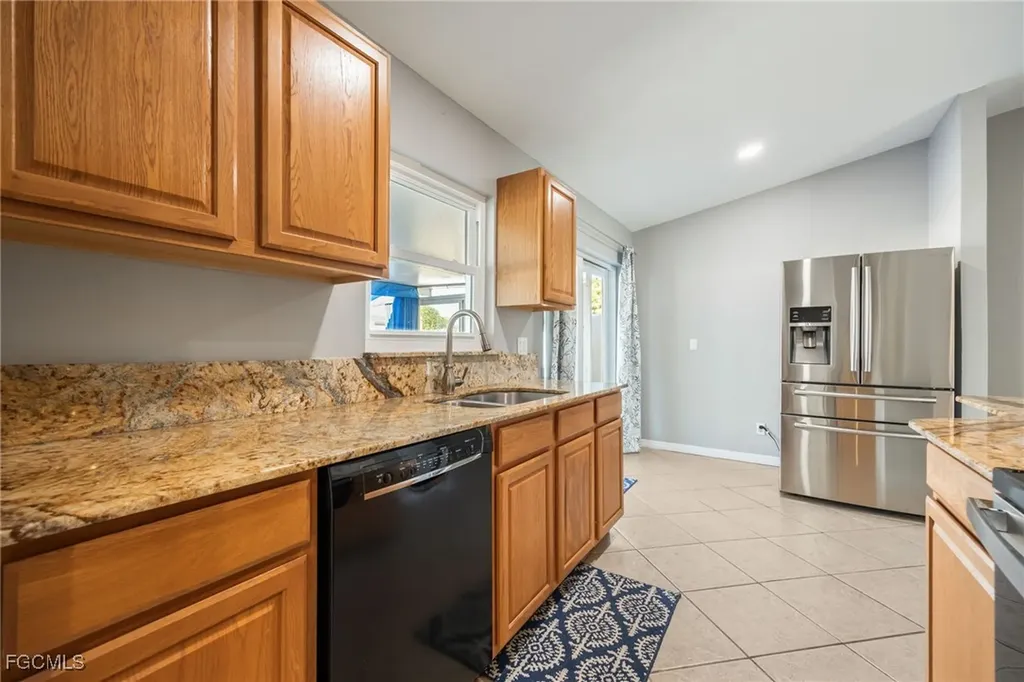 1091 Lovely Lane North Fort Myers FL 33903