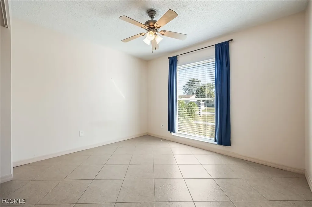 1091 Lovely Lane North Fort Myers FL 33903