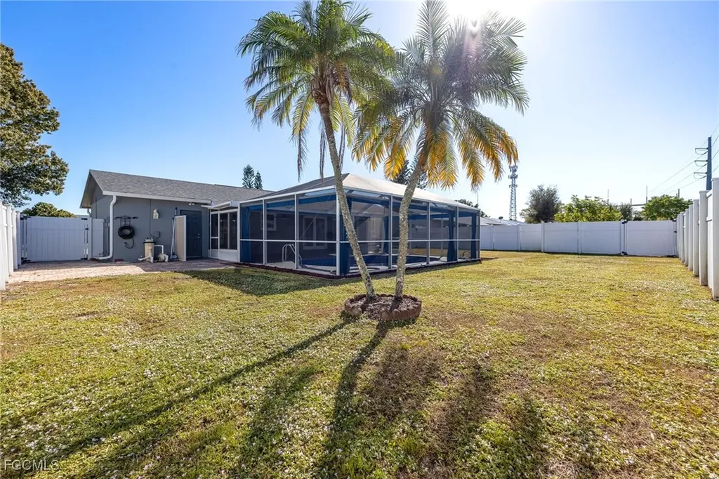 1091 Lovely Lane North Fort Myers FL 33903