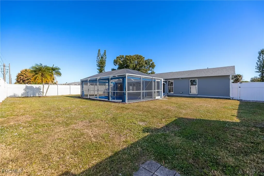 1091 Lovely Lane North Fort Myers FL 33903