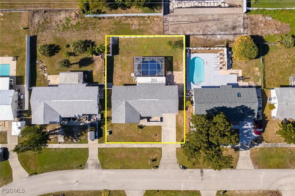 1091 Lovely Lane North Fort Myers FL 33903