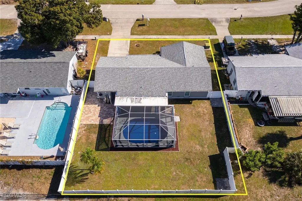 1091 Lovely Lane North Fort Myers FL 33903
