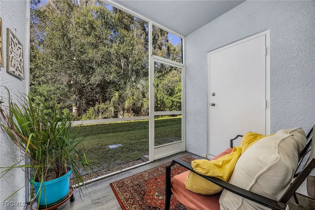 8461 Bernwood Cove Loop Fort Myers FL 33966