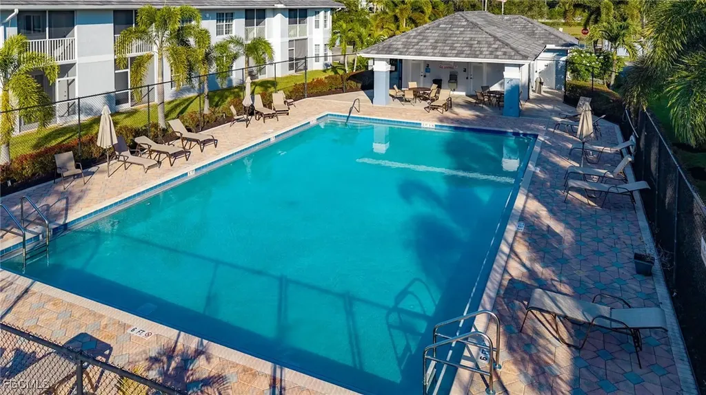 8461 Bernwood Cove Loop Fort Myers FL 33966