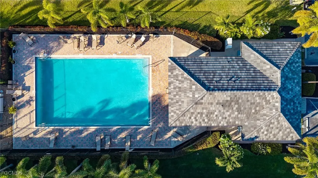 8461 Bernwood Cove Loop Fort Myers FL 33966