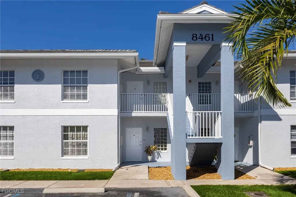 8461 Bernwood Cove Loop Fort Myers FL 33966