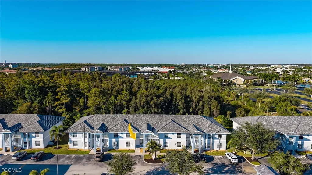 8461 Bernwood Cove Loop Fort Myers FL 33966