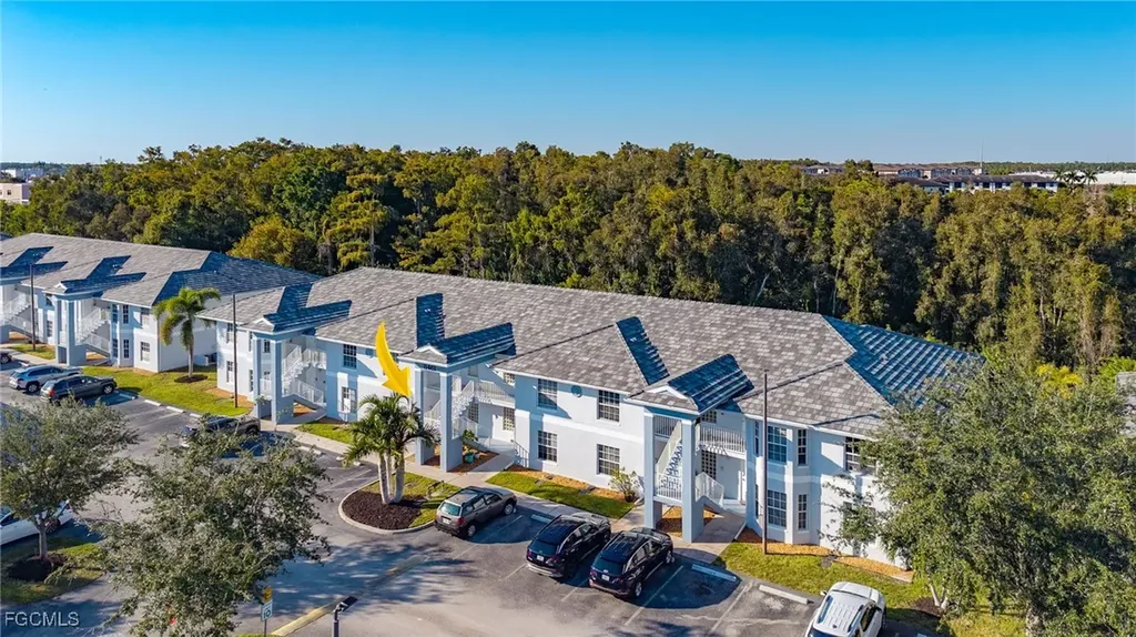 8461 Bernwood Cove Loop Fort Myers FL 33966
