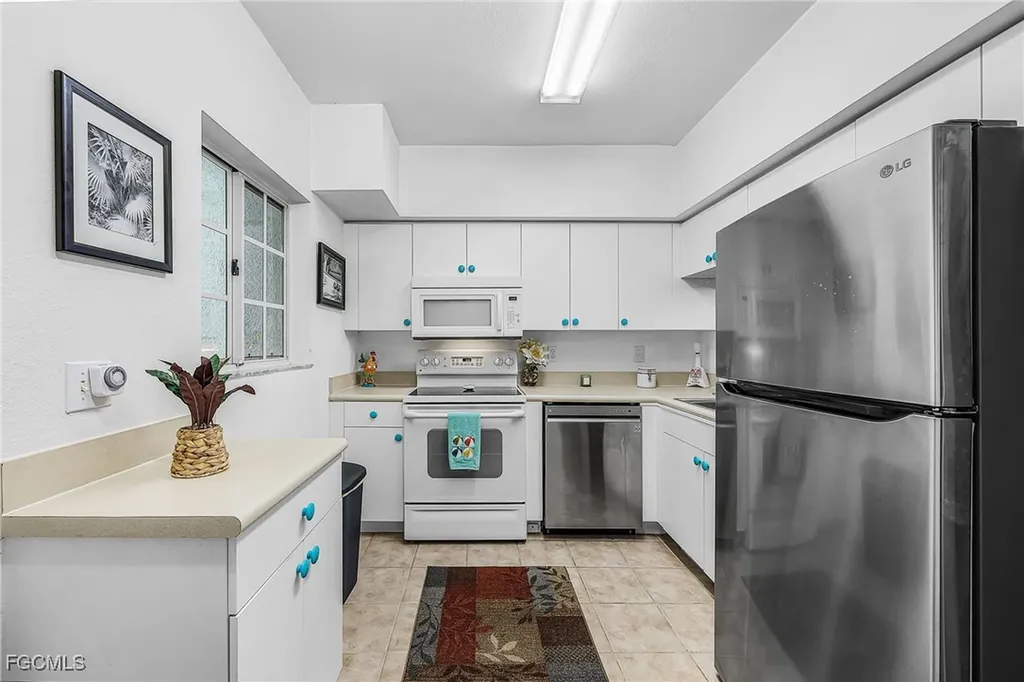 8461 Bernwood Cove Loop Fort Myers FL 33966