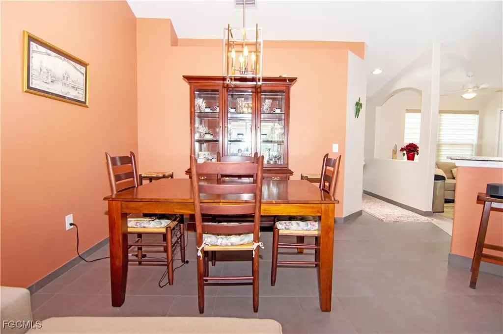 9595 Hemingway Lane Fort Myers FL 33913