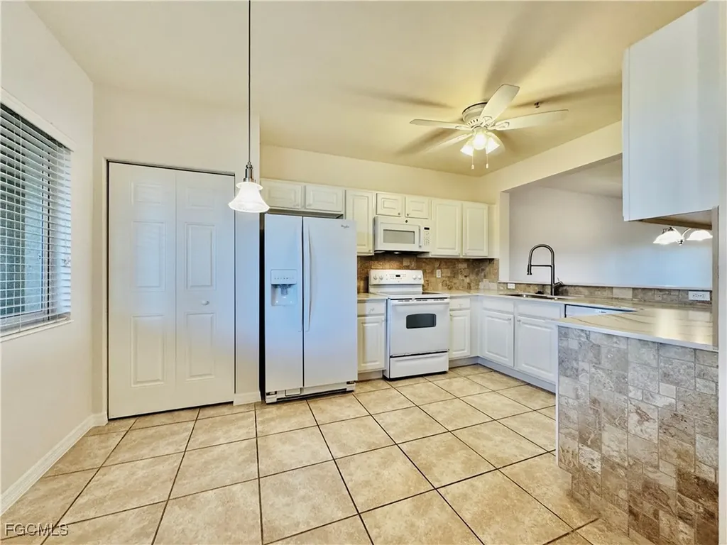 10010 Maddox Lane Bonita Springs FL 34135