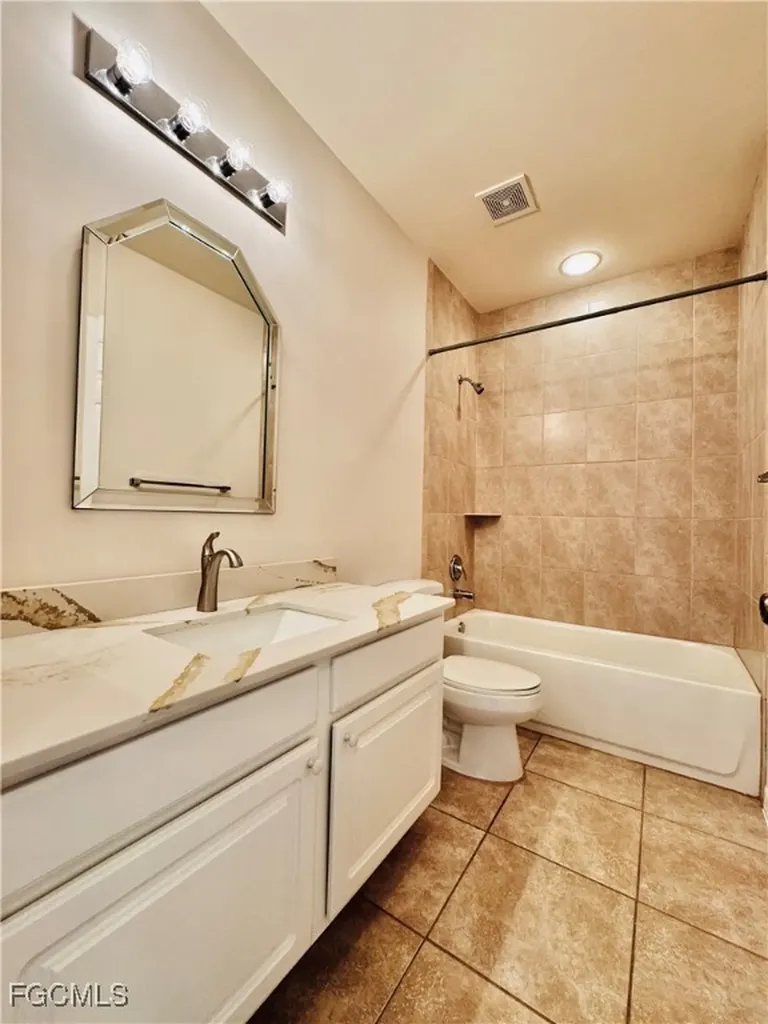 10010 Maddox Lane Bonita Springs FL 34135