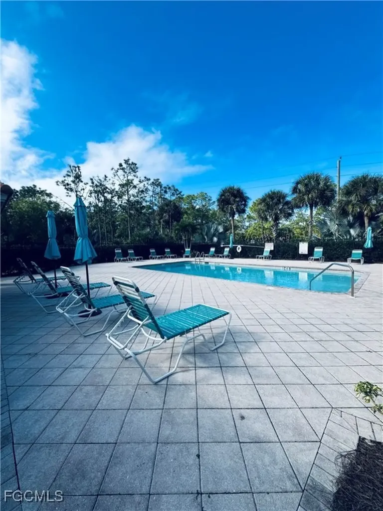 10010 Maddox Lane Bonita Springs FL 34135