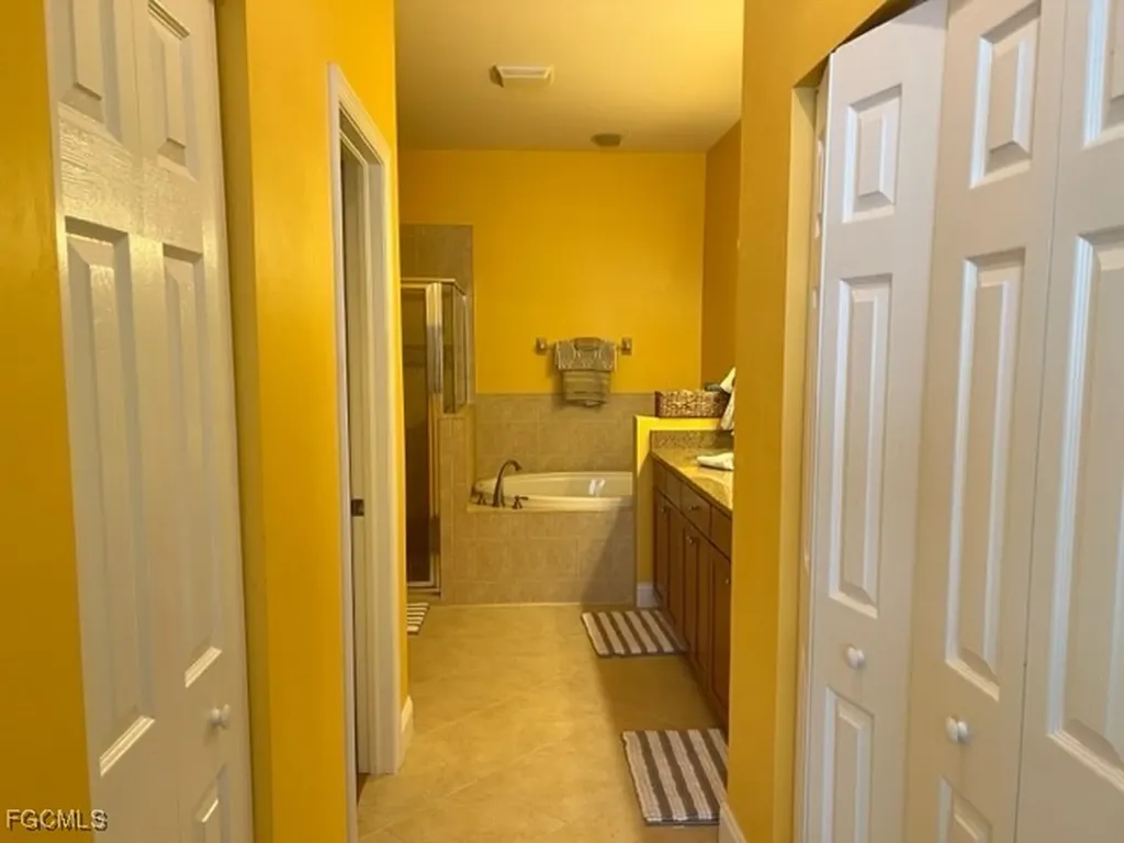 10602 Camarelle Circle Fort Myers FL 33913