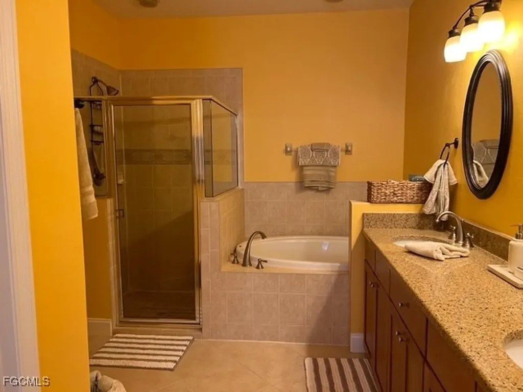 10602 Camarelle Circle Fort Myers FL 33913
