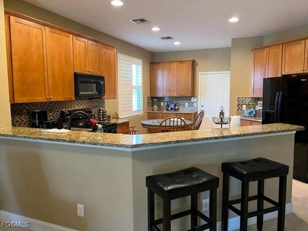 10602 Camarelle Circle Fort Myers FL 33913