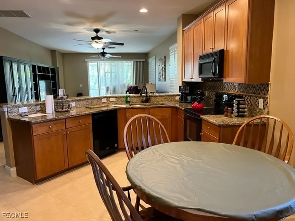 10602 Camarelle Circle Fort Myers FL 33913