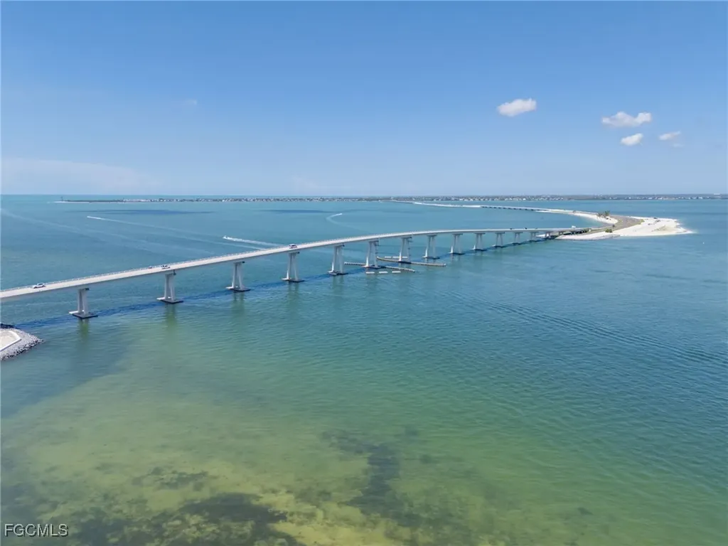 2950 W Gulf Drive Sanibel FL 33957