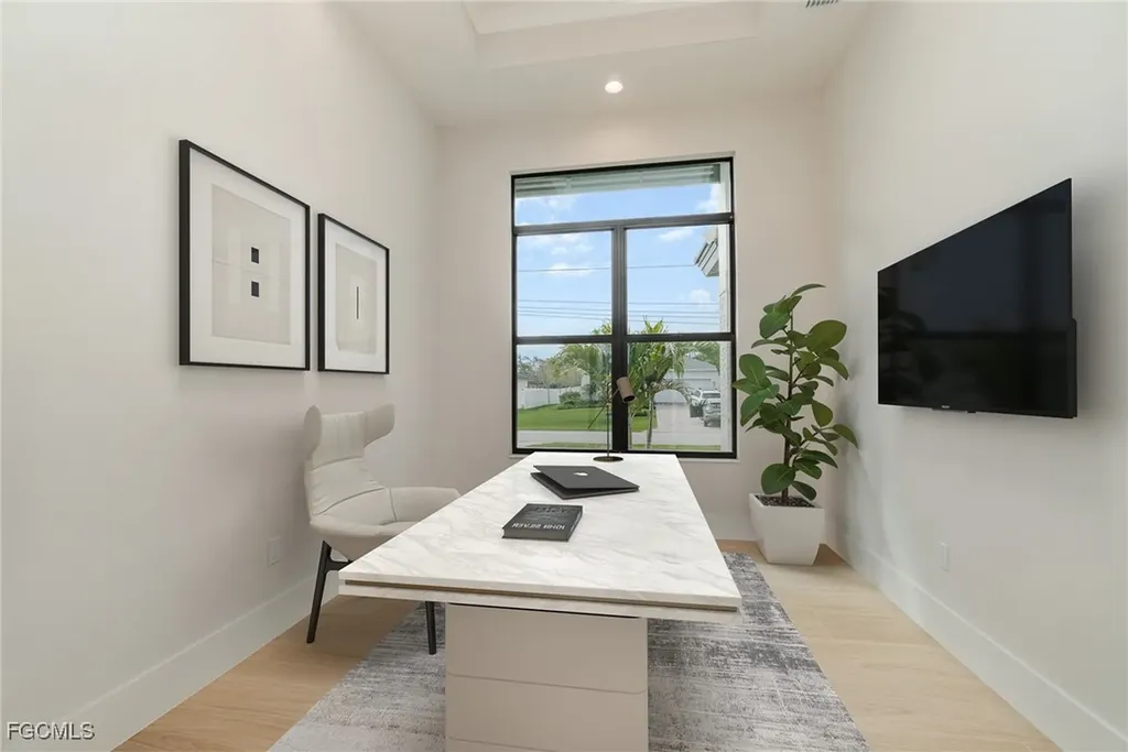 2605 SW 37th Street Cape Coral FL 33914