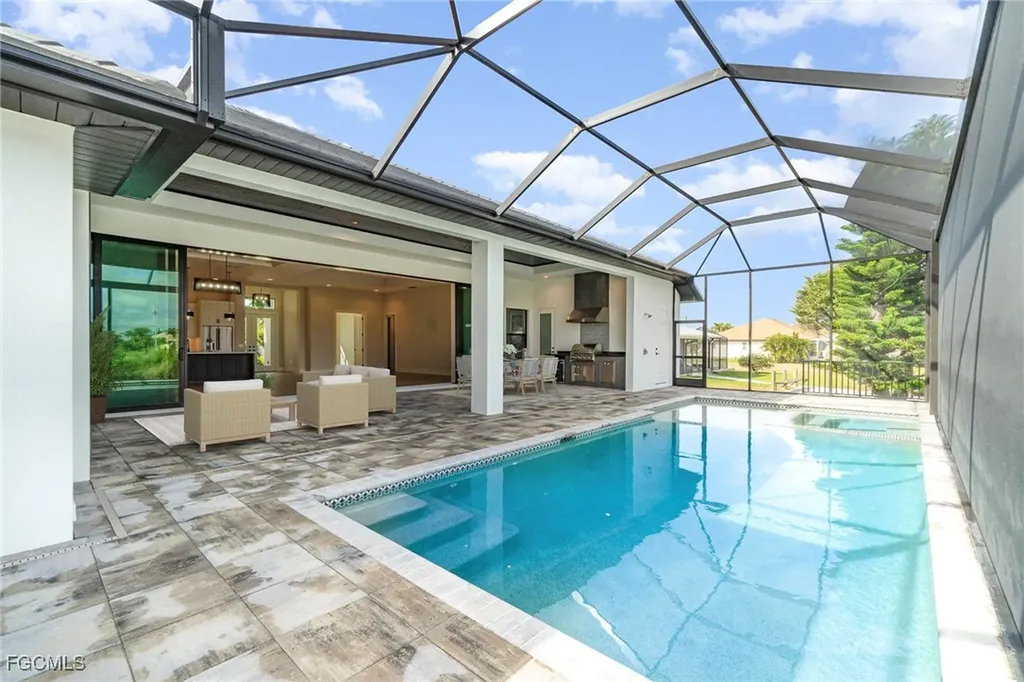 2605 SW 37th Street Cape Coral FL 33914