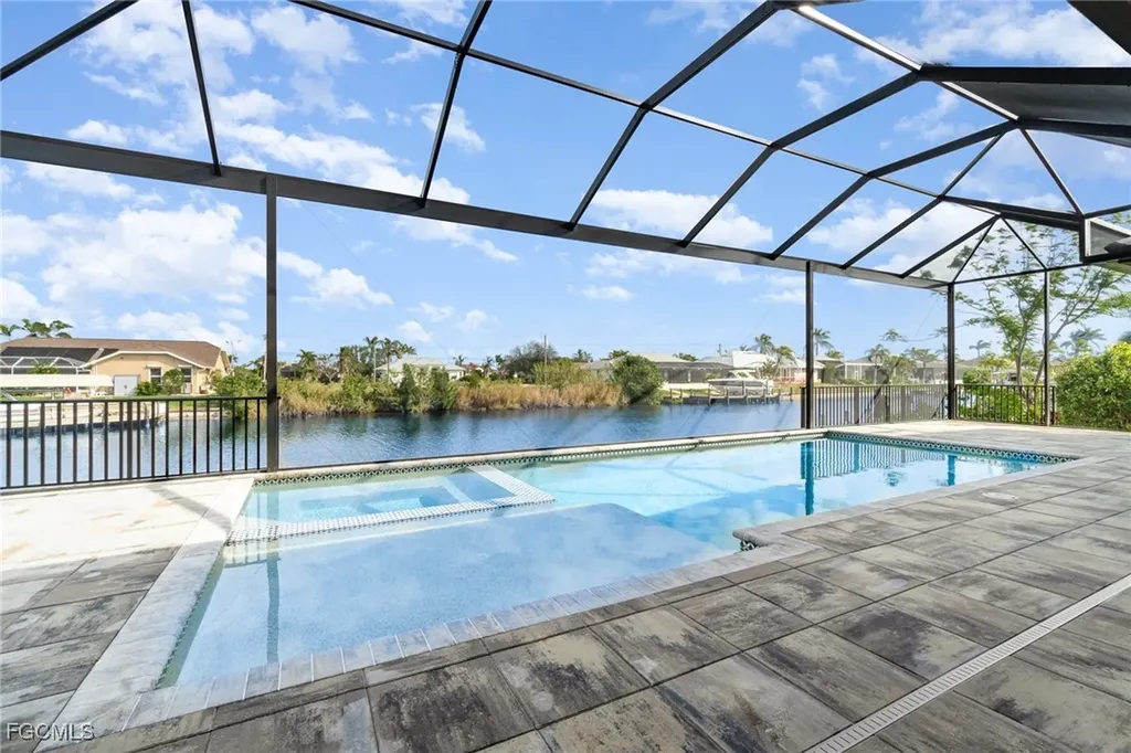 2605 SW 37th Street Cape Coral FL 33914