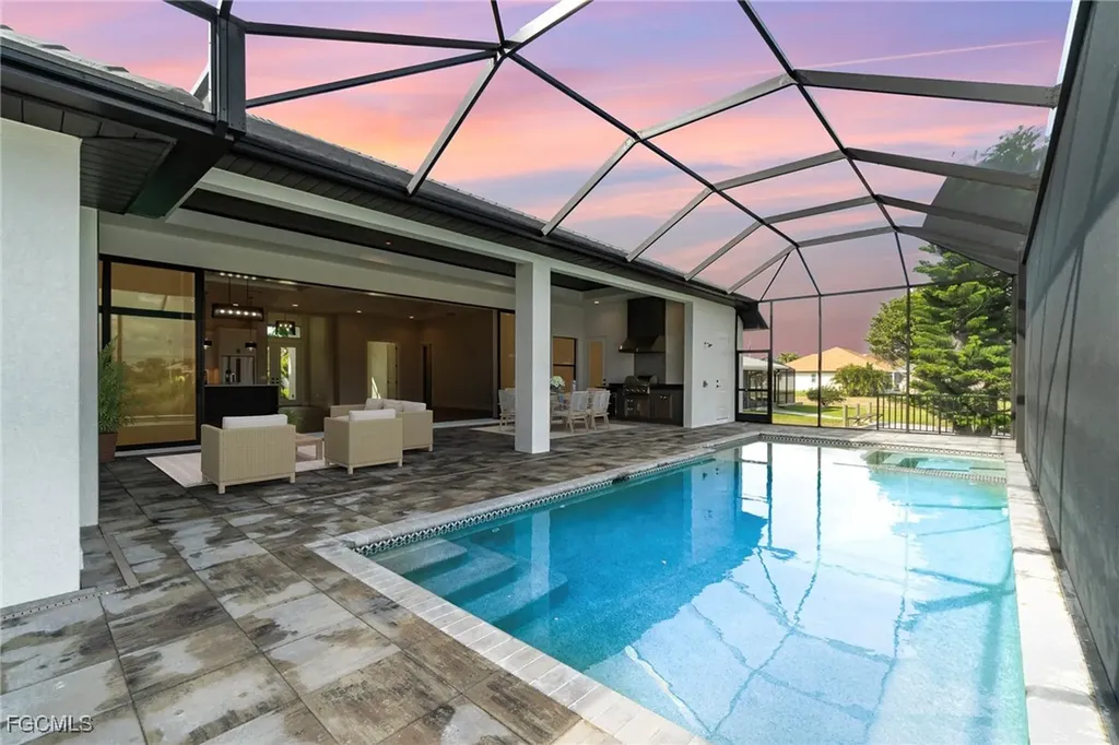 2605 SW 37th Street Cape Coral FL 33914