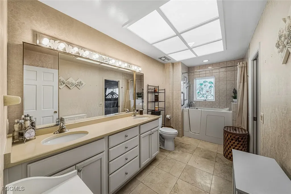 16676 Bobcat Drive Fort Myers FL 33908
