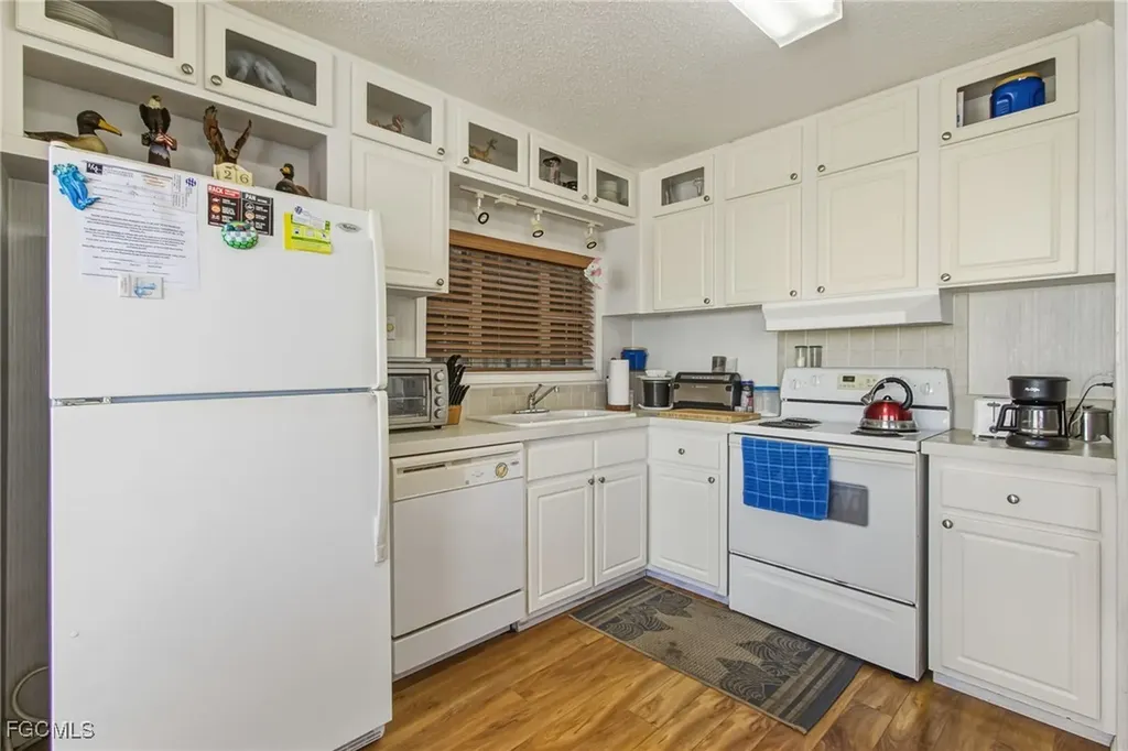 3904 Dewberry Lane St. James City FL 33956